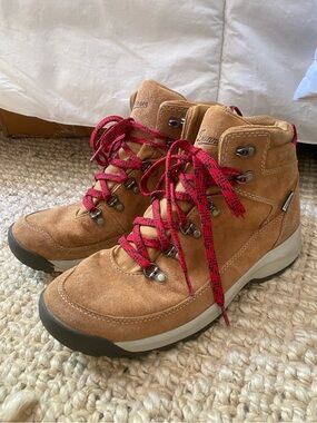 Danner // Adrika Sienna 9.5